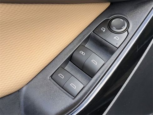 New 2026 Chevrolet Equinox ACTIV image 9