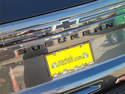 Used 2021 Chevrolet Suburban RST w/ Luxury Package image 30