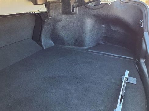 Used 2025 Toyota Camry LE image 68