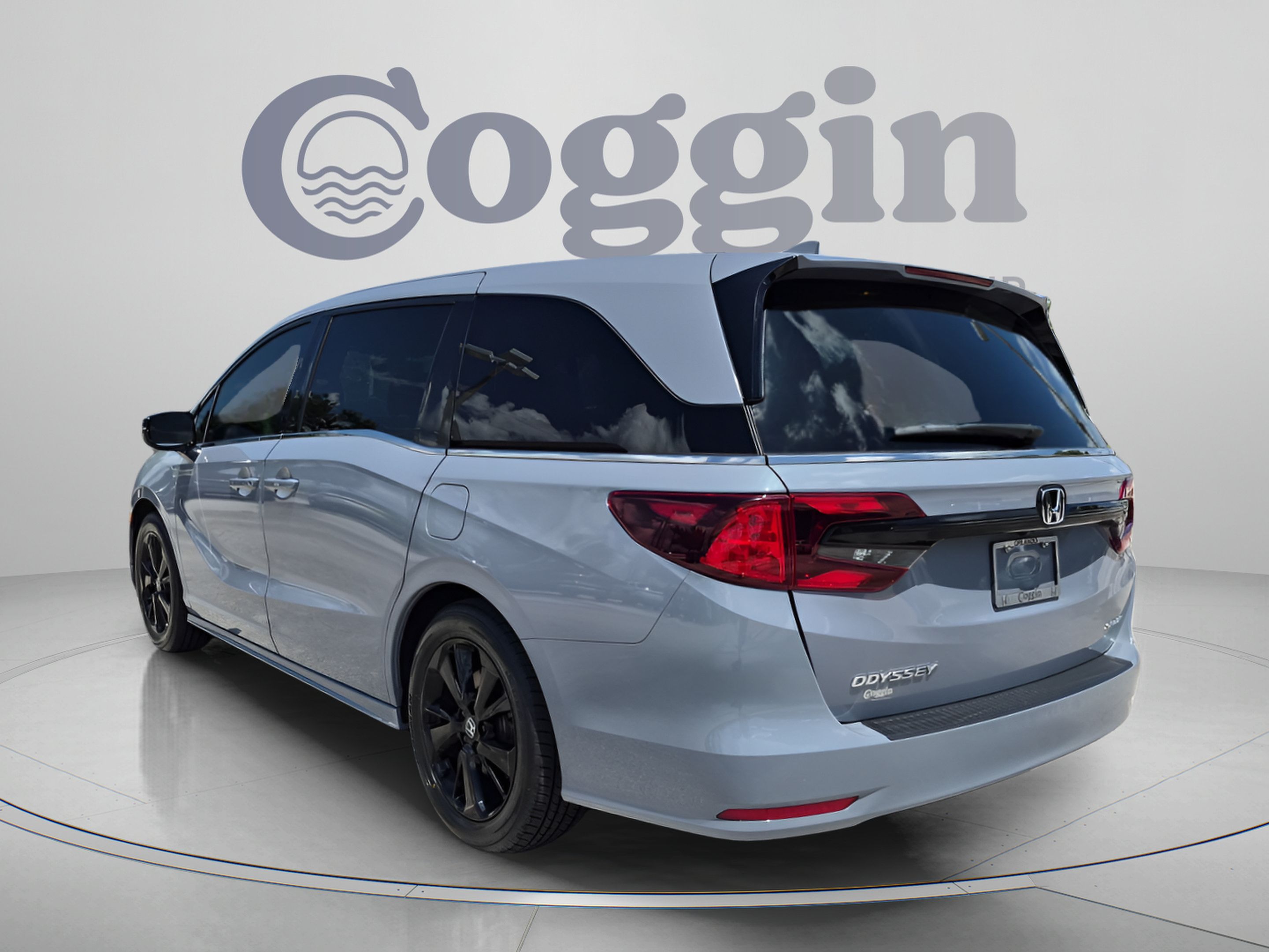 Certified 2024 Honda Odyssey Sport image 4