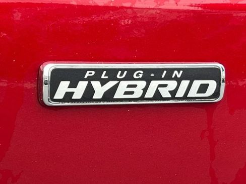 New 2024 Ford Escape SE FWD image 2