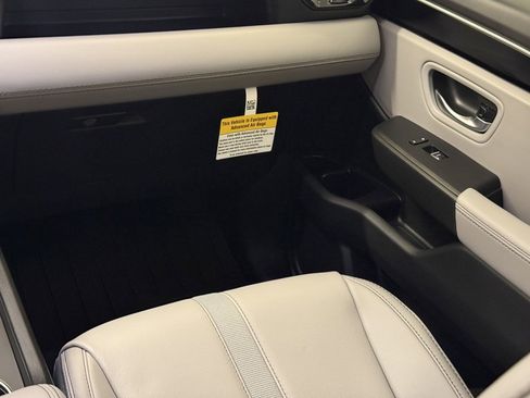 New 2025 Honda Pilot EX-L image 14