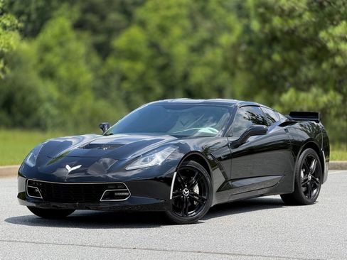 Used 2016 Chevrolet Corvette Stingray Coupe RWD image 8