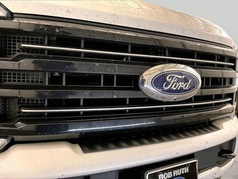 Used 2026 Ford F250 Platinum AWD/4WD image 29