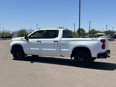 Used 2021 Chevrolet Silverado 1500 LT Trail Boss w/ Bed Protection Package AWD/4WD image 3