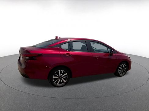 Used 2025 Nissan Versa SV FWD image 14