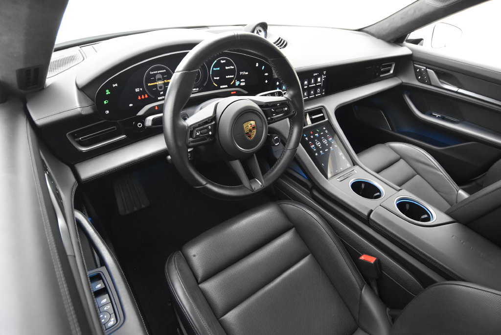 Used 2022 Porsche Taycan Turbo S AWD/4WD image 45