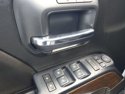 Used 2017 GMC Sierra 3500 Denali w/ Duramax Plus Package image 46