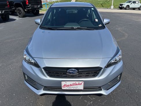 Used 2023 Subaru Impreza 2.0i Sport image 2