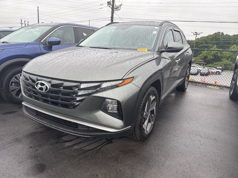 Used 2023 Hyundai Tucson SEL w/ Convenience Package AWD/4WD image 2
