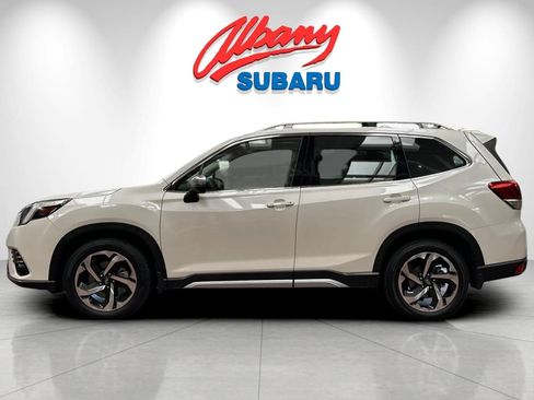 Used 2023 Subaru Forester Touring w/ Popular Package #2 AWD/4WD image 8