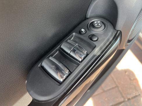 Used 2023 MINI Cooper S FWD image 15