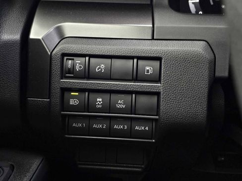 Certified 2025 Toyota 4Runner TRD Off-Road image 52