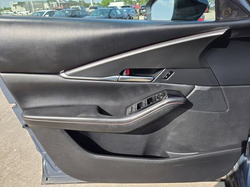 Used 2025 MAZDA CX-30 AWD 2.5 S w/ Preferred Package image 13