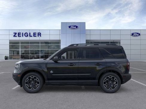 New 2025 Ford Bronco Sport Outer Banks image 3
