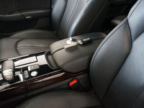 Used 2015 Audi A8 L TDI w/ Premium Package image 33