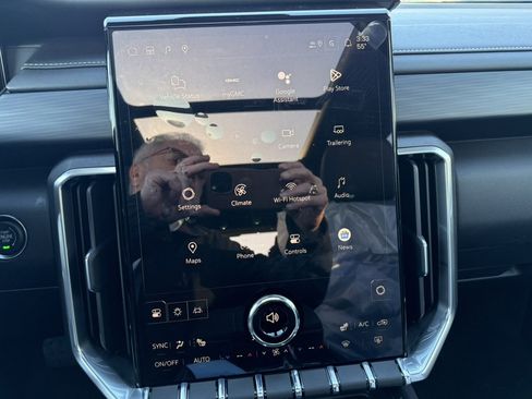 New 2026 GMC Acadia Elevation w/ Elevation Premium Package image 15