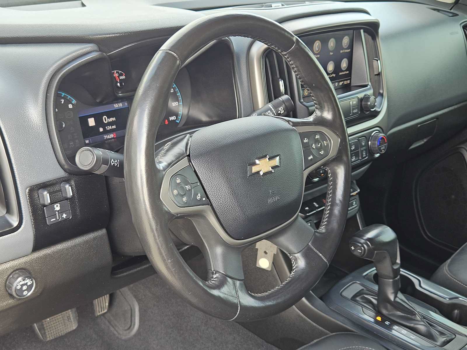 Used 2019 Chevrolet Colorado Z71 RWD image 2