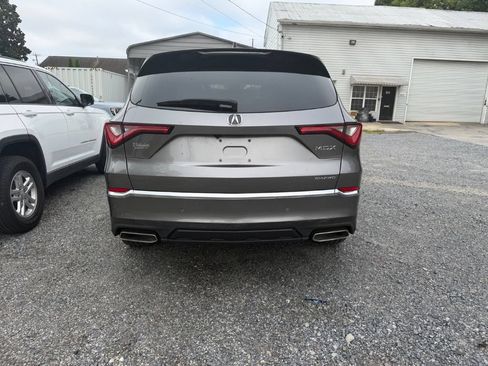 Used 2023 Acura MDX SH-AWD w/ Technology Package image 5