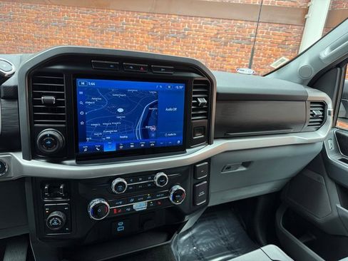 Certified 2022 Ford F150 XLT w/ Equipment Group 302A High image 17