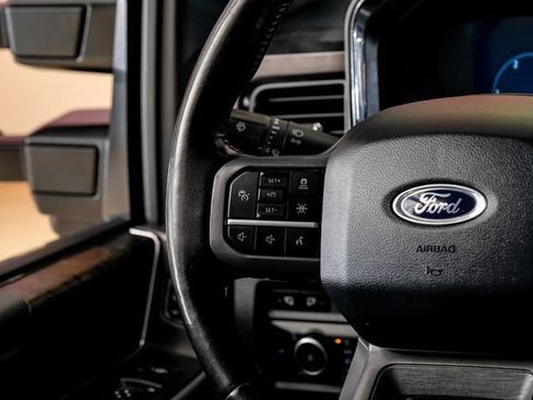 Used 2024 Ford F350 Lariat w/ Lariat Ultimate Package AWD/4WD image 17
