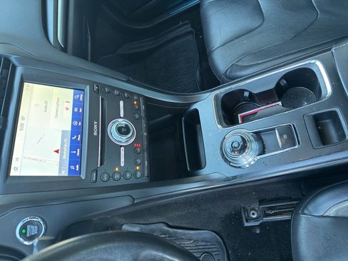 Used 2020 Ford Fusion Titanium image 10