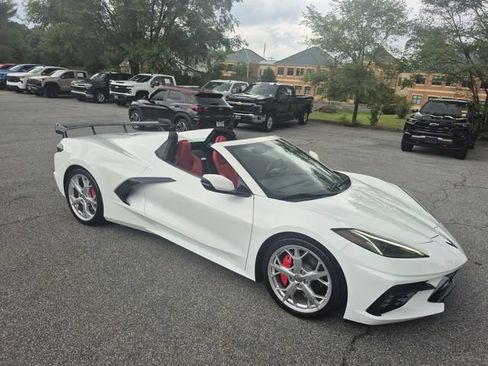 Certified 2021 Chevrolet Corvette Stingray Convertible w/ 1LT RWD image 31
