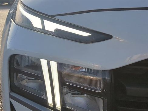 Used 2023 Hyundai Santa Fe SEL image 9