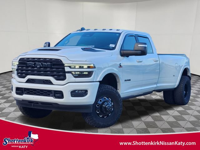 Used 2025 RAM 3500 Limited AWD/4WD image 1