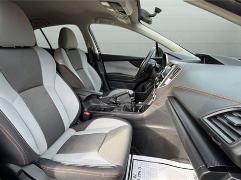 Used 2020 Subaru Crosstrek 2.0i Premium image 22