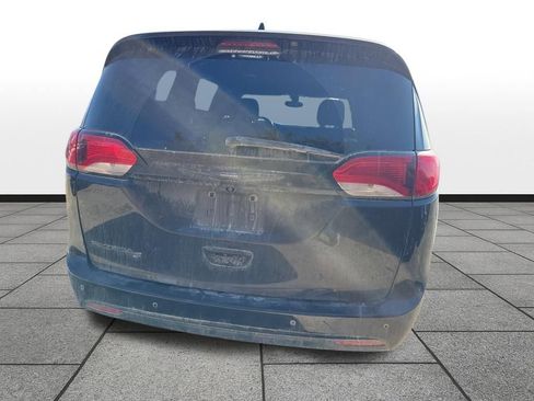 Used 2019 Chrysler Pacifica Touring Plus w/ S Appearance Package image 6