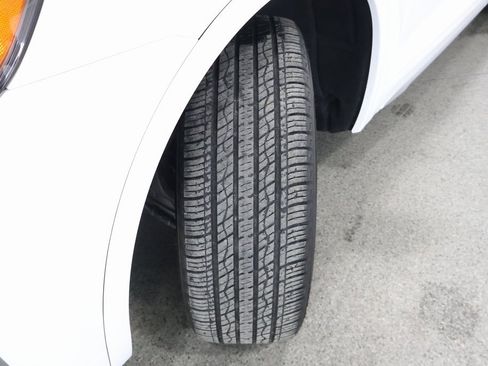 Used 2023 Audi Q5 2.0T Premium Plus w/ Premium Plus Package image 4