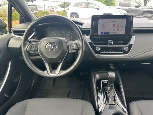 Used 2024 Toyota Corolla SE w/ SE Premium Package FWD image 15