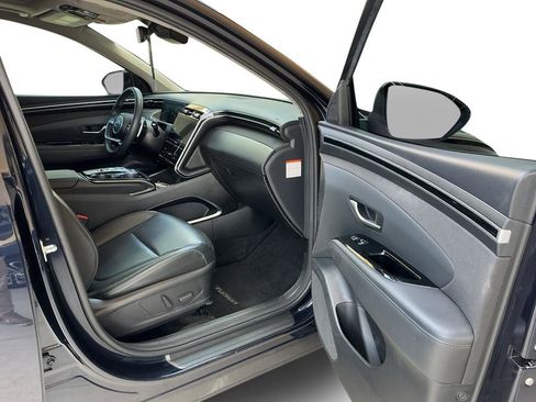 Certified 2023 Hyundai Tucson Limited AWD/4WD image 8