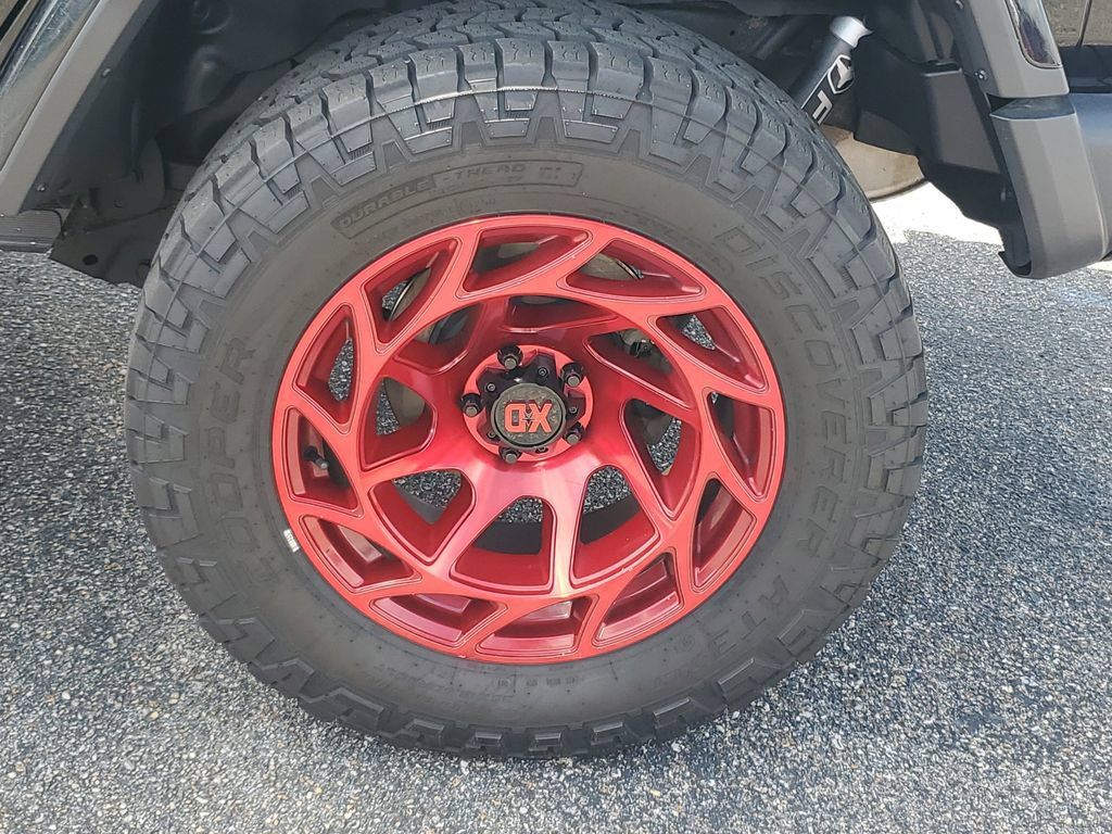 Used 2021 Jeep Wrangler Unlimited Rubicon w/ Uconnect 4C Nav & Sound Group AWD/4WD image 32
