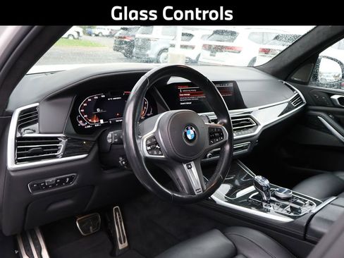 Used 2021 BMW X7 M50i AWD/4WD image 22