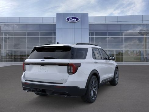 New 2026 Ford Explorer ST-Line AWD/4WD image 8
