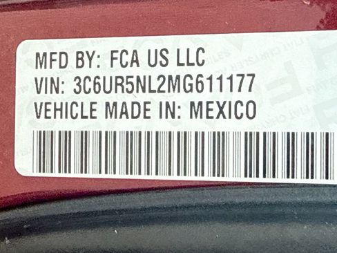 Used 2021 RAM 2500 Laramie AWD/4WD image 35