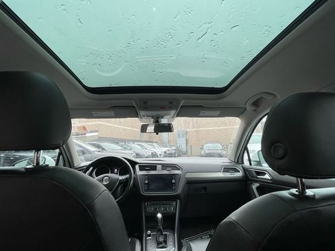 Used 2018 Volkswagen Tiguan SEL image 12