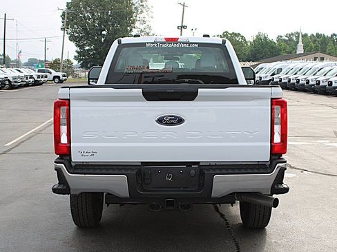 Used 2024 Ford F250 XL w/ XL Chrome Package AWD/4WD image 9