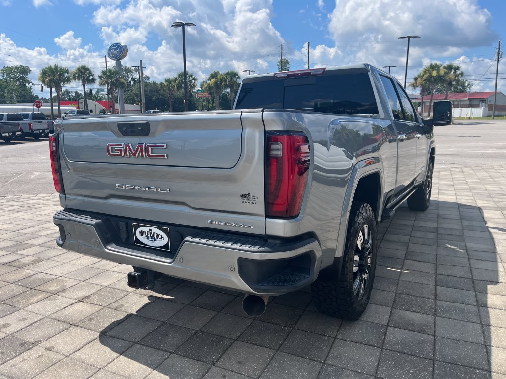 Used 2024 GMC Sierra 2500 Denali w/ Denali Reserve Package AWD/4WD image 6