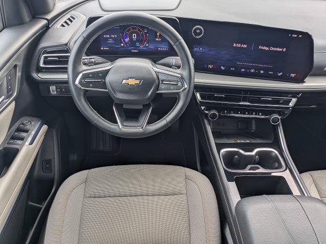 Certified 2026 Chevrolet Traverse LT w/ Driver Confidence Package FWD image 17