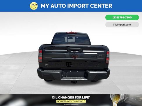 Used 2025 Nissan Frontier PRO-4X w/ Pro Premium Package AWD/4WD image 6