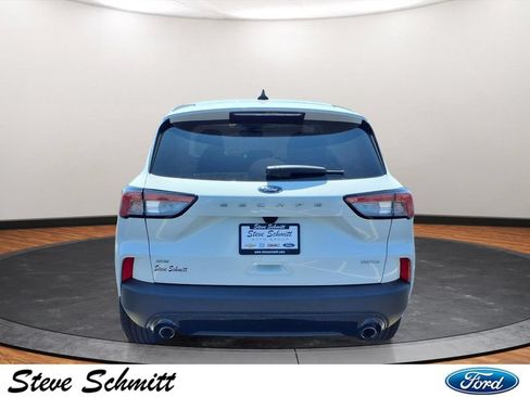 Used 2022 Ford Escape SE w/ SE Sport Appearance Package AWD/4WD image 23