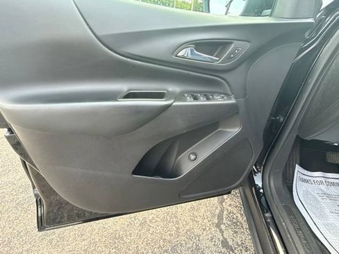 Used 2024 Chevrolet Equinox LT FWD image 10