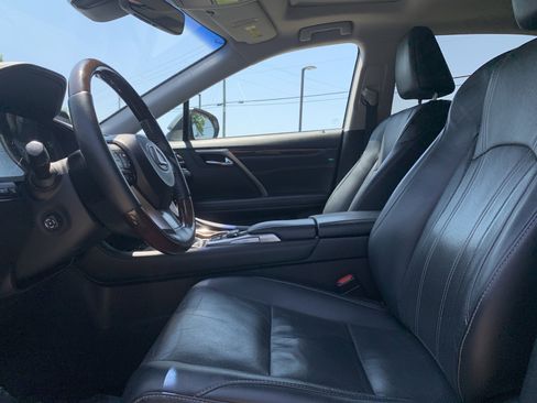 Used 2017 Lexus RX 350 AWD w/ Premium Package image 16