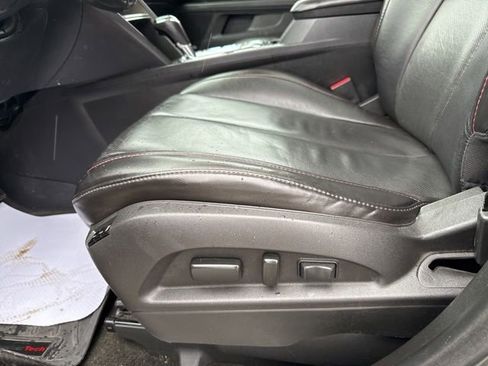 Used 2017 Chevrolet Equinox Premier w/ Enhanced Convenience Package image 28