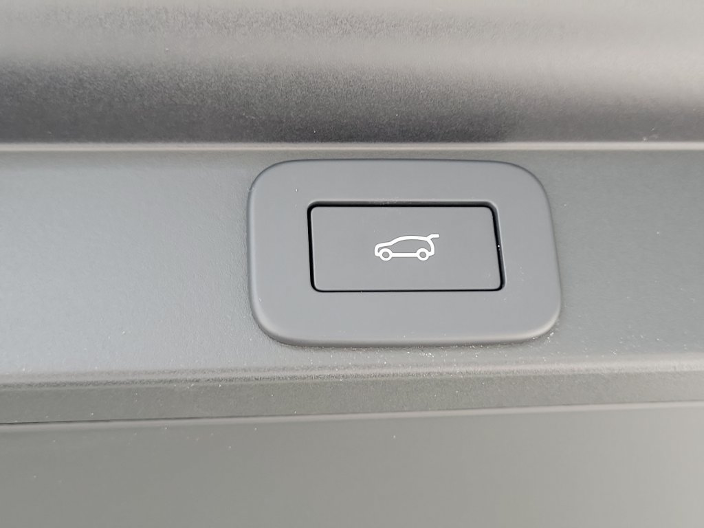 New 2026 Land Rover Range Rover Autobiography AWD/4WD image 12