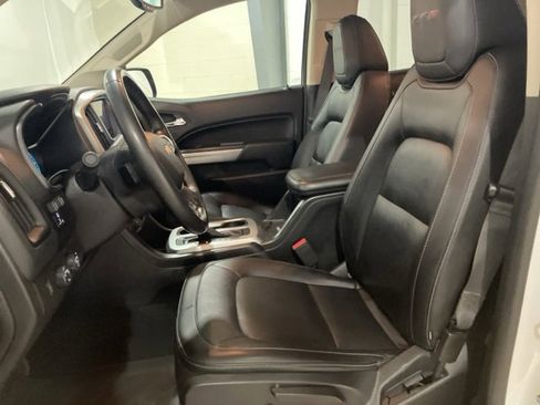 Used 2019 Chevrolet Colorado ZR2 image 11