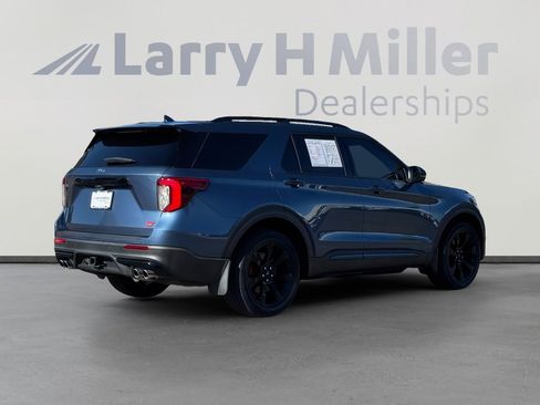 Used 2020 Ford Explorer ST w/ ST Street Pack image 7